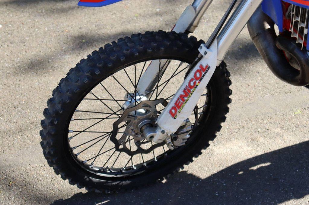 Beta E8 Enduro Motocross Bike Benzin 2020 (Margin)