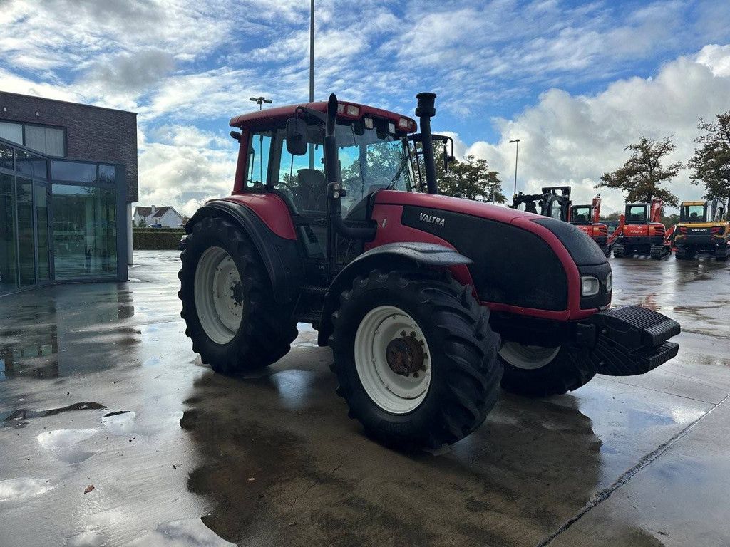Landbouwtractor Valtra T150 Diesel 2005