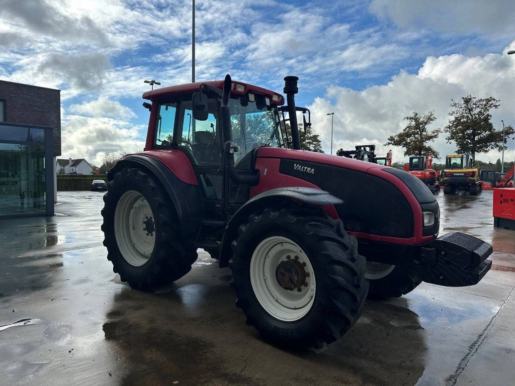 Landbouwtractor Valtra T150 Diesel 2005