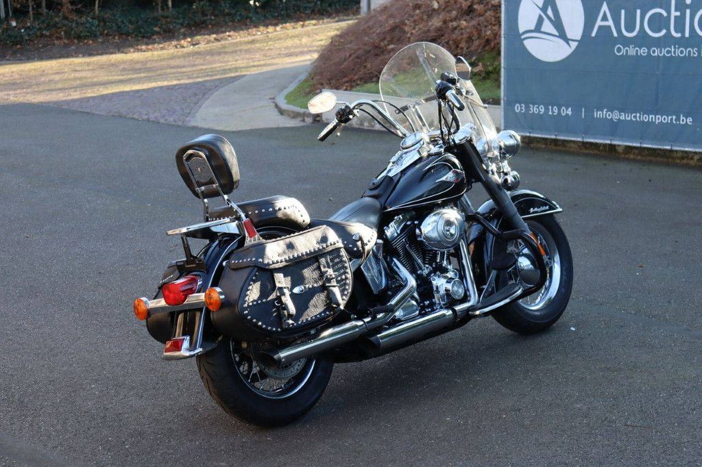Motorcycle Harley-Davidson Heritage Softail Classic Petrol 2013