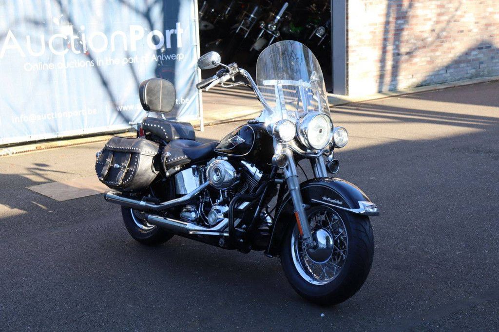 Motorcycle Harley-Davidson Heritage Softail Classic Petrol 2013