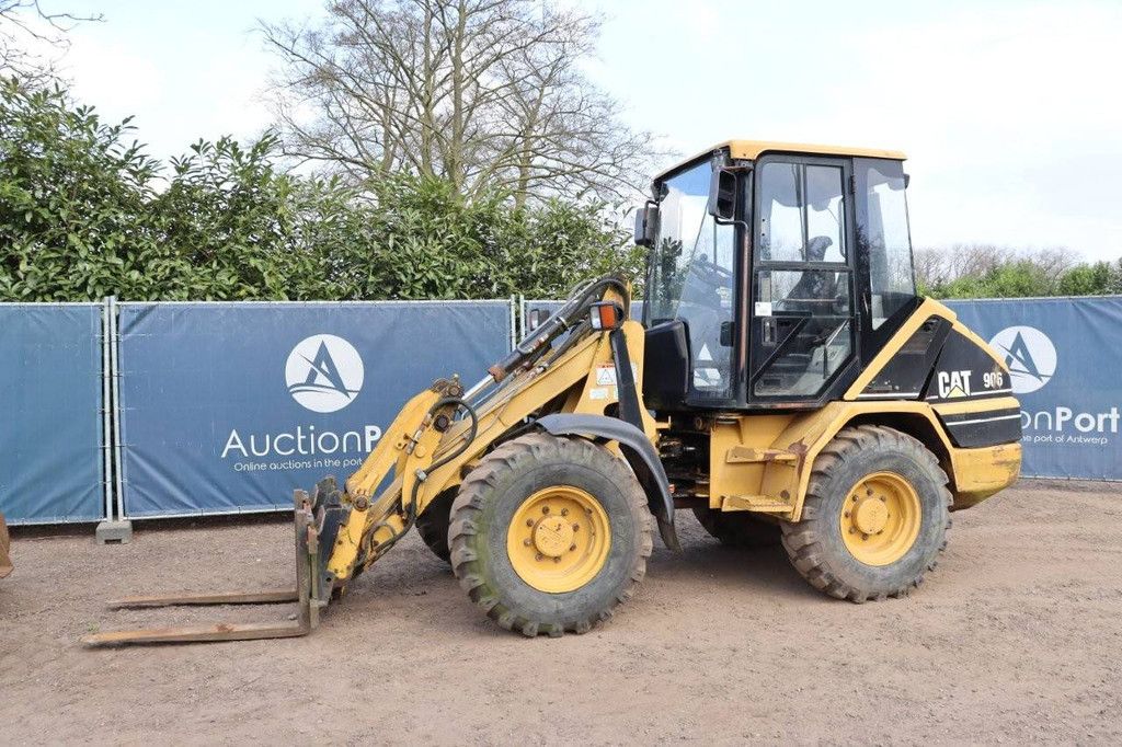 Shovel Caterpillar 906 Diesel 1999