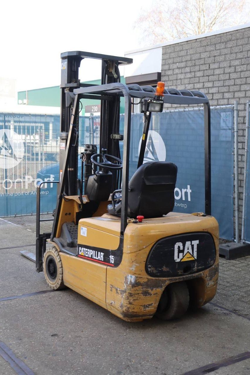 Caterpillar EP15KRT Elektrogabelstapler 1500 kg 5,5 m 2004