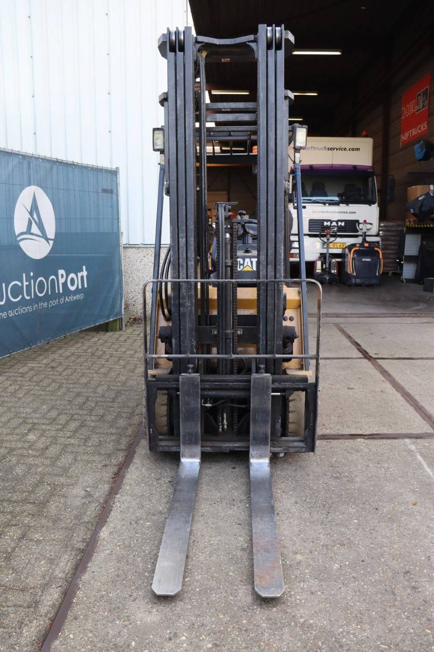 Caterpillar EP15KRT Elektrogabelstapler 1500 kg 5,5 m 2004