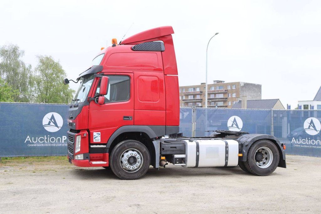 Chassis Cabin Volvo FM Diesel 2015