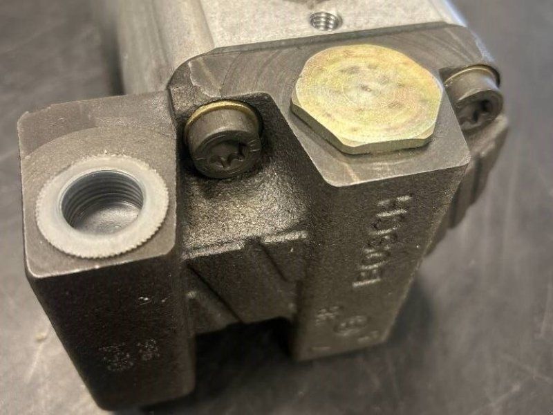 CNH Hydraulik pumpe
