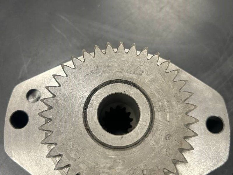CNH Gear for hydraulik pumpe