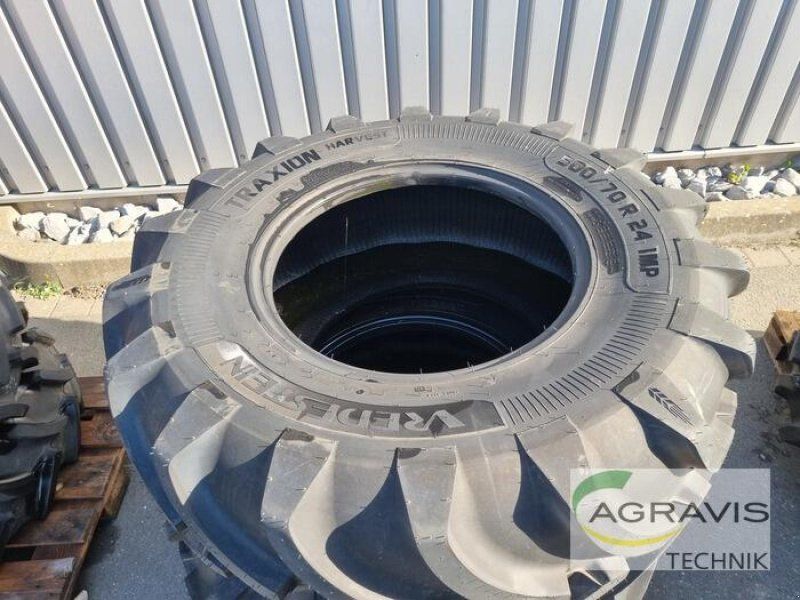 Vredestein 500/70R24