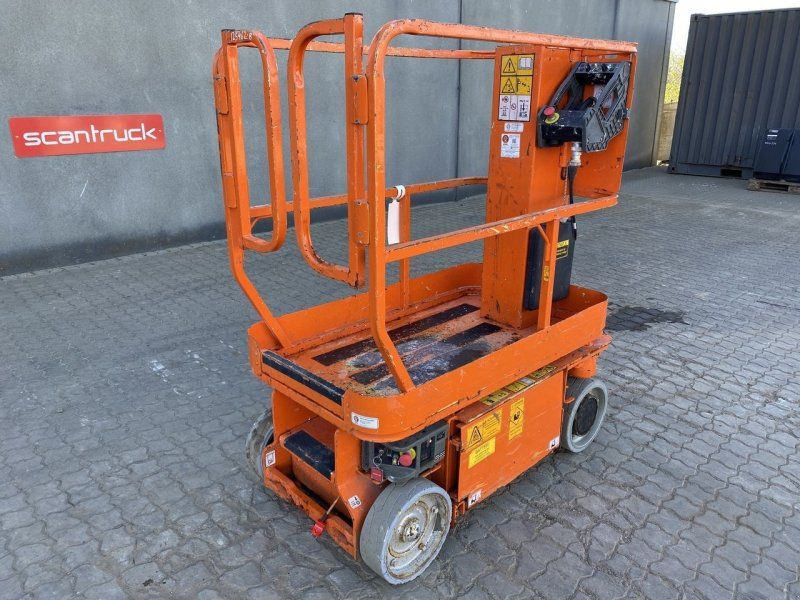 JLG 1230ES