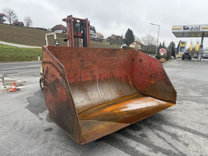 Schaufel zu JCB und Kramer Aufnahme,