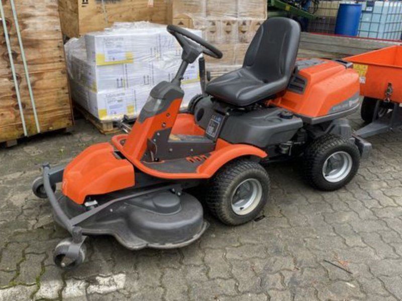 Husqvarna R15Ts AWD