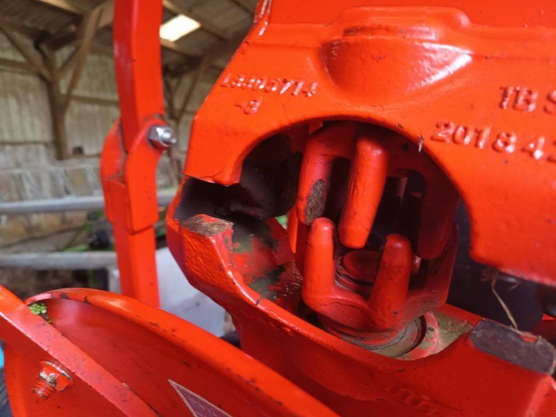 Kuhn GF 7902