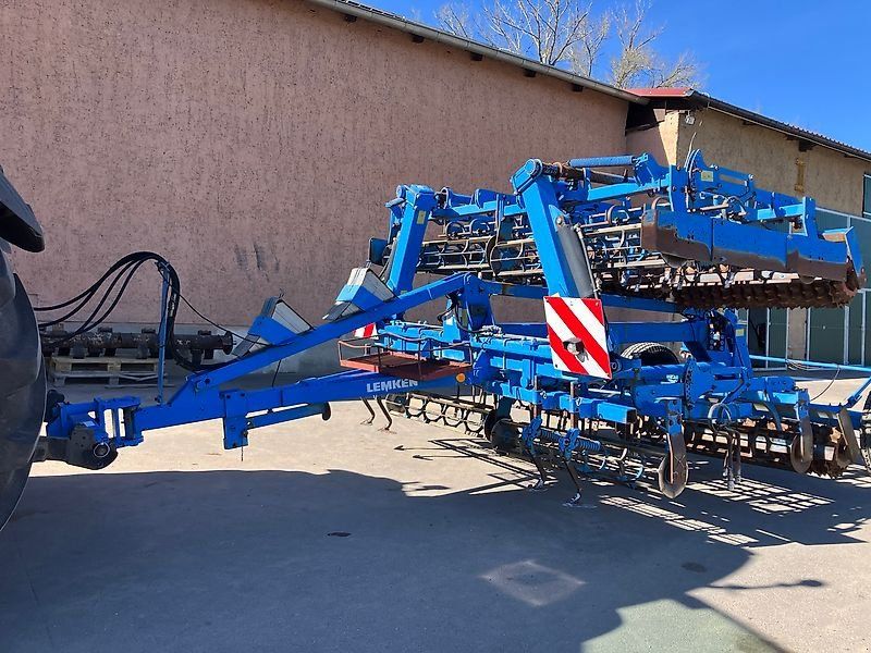 Lemken Kompaktor K 600 A *Güttler Prismenwalze*