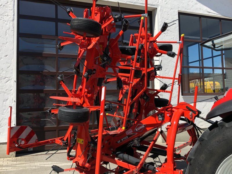 Kuhn GF 8703