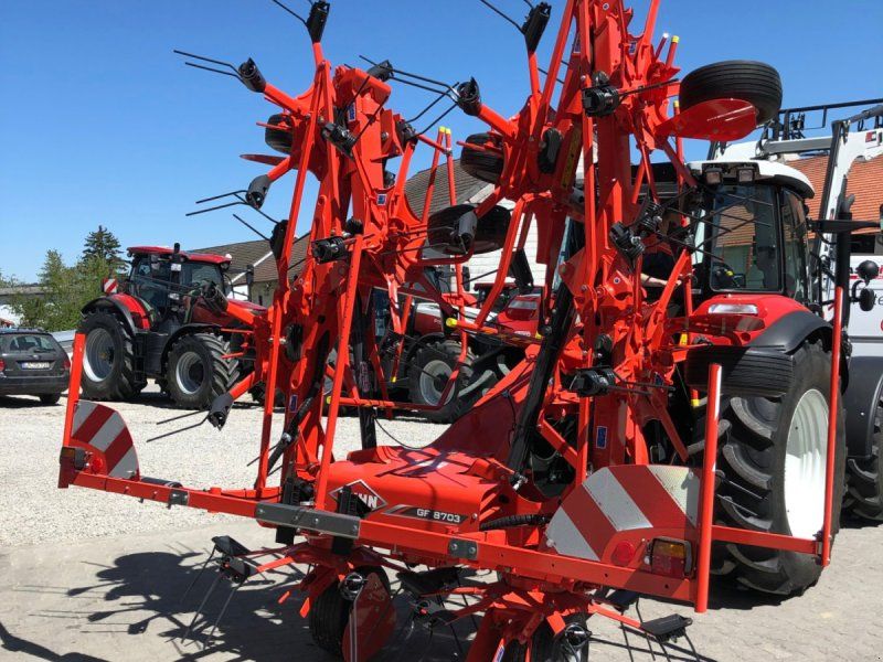 Kuhn GF 8703