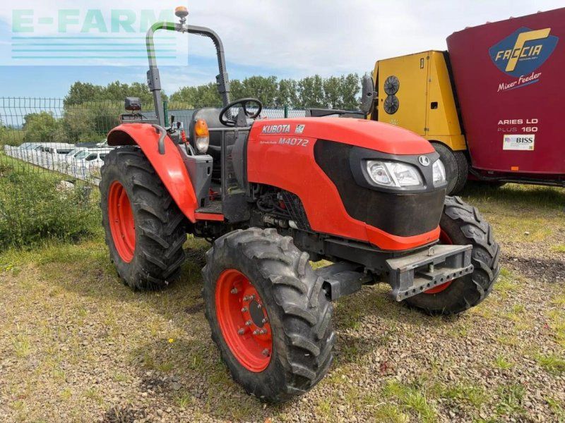Kubota tracteur agricole m4072dth .