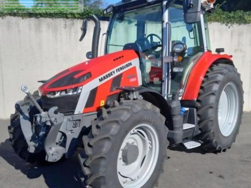 Massey Ferguson 5s.105 dyna-6 essential
