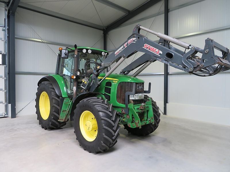John Deere 6830 Premium AutoPowr