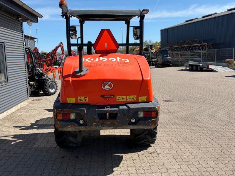 Kubota R065HW