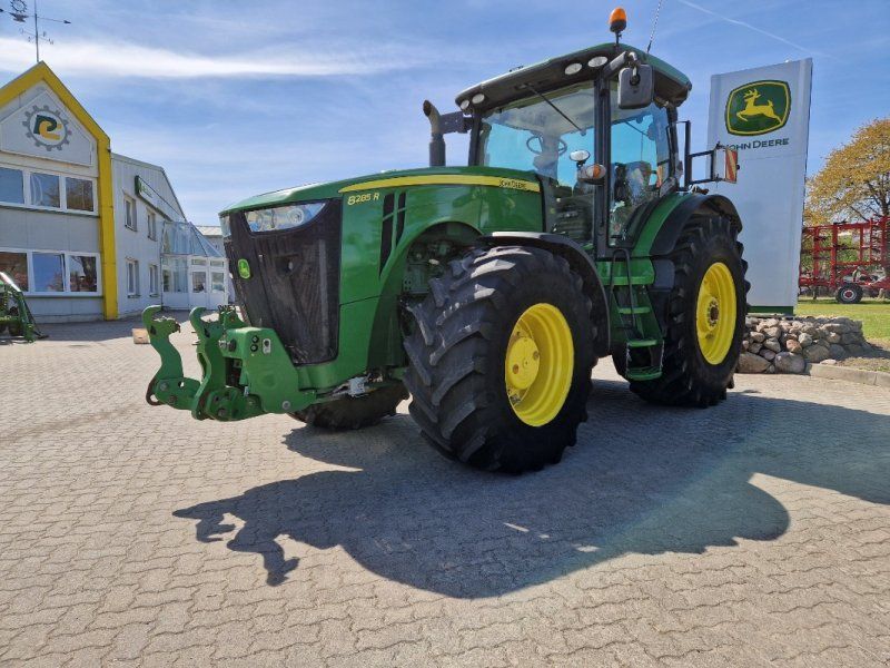 John Deere 8285R PowerShift