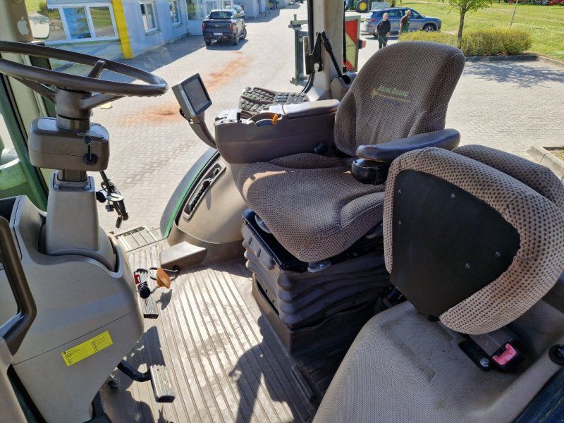 John Deere 8285R PowerShift