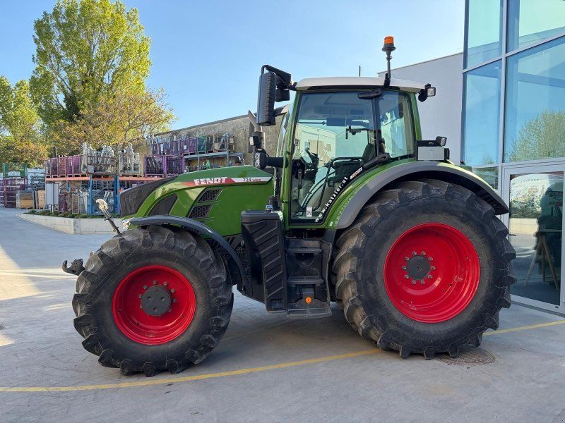 Fendt 724 Vario Profi+