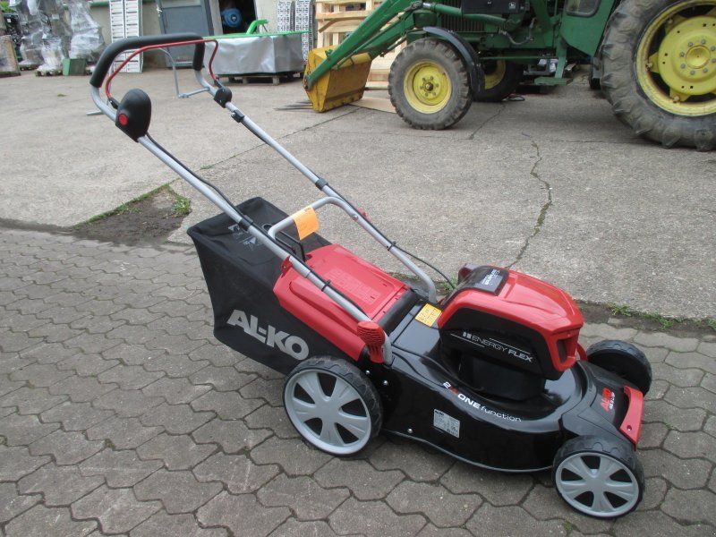 AL-KO 46.9 Li SP Set Akkurasenmäher mit Radantrieb