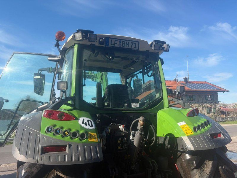 Fendt 313 Power mit Frontlader, Fronthydraulik und FZW