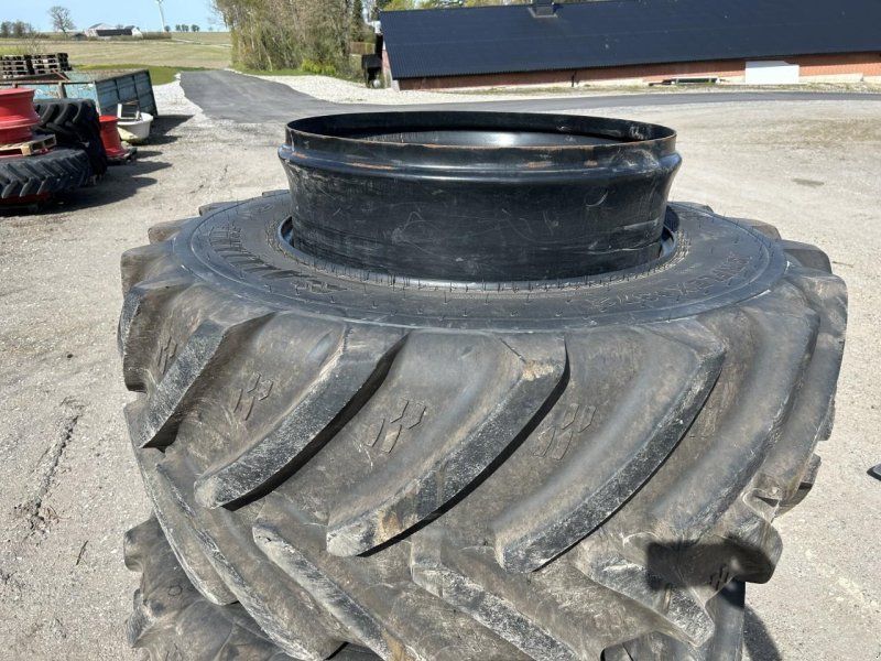 Alliance 650/60R34