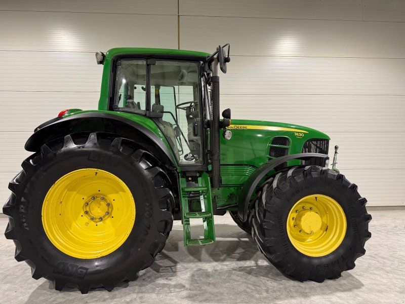 John Deere 7430 Premium