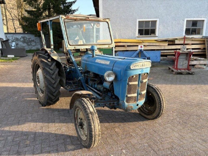 Ford Super Dexta