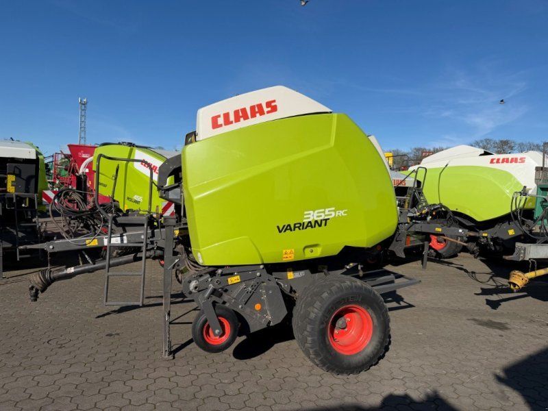 Claas Variant 365 RC