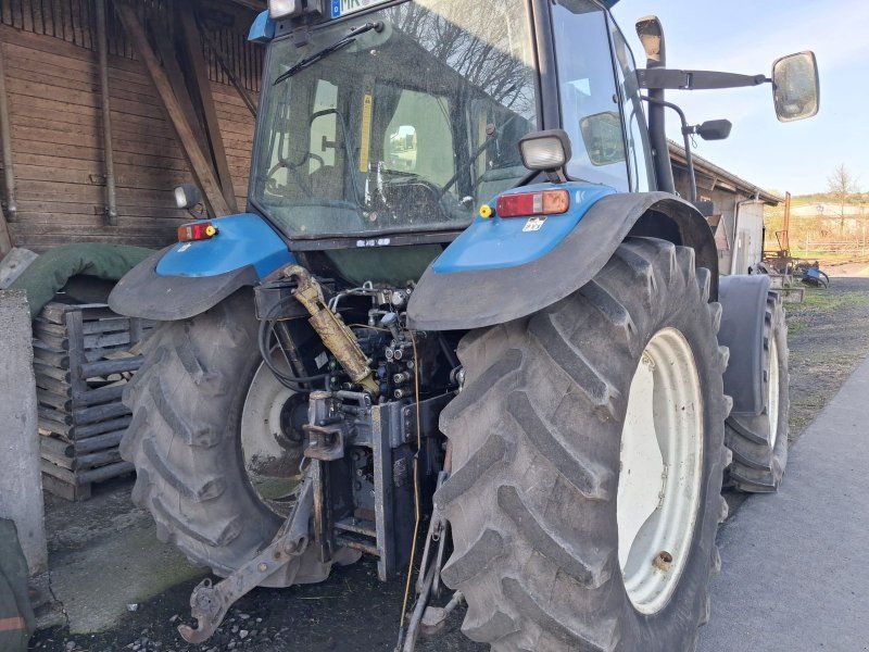 New Holland TS100