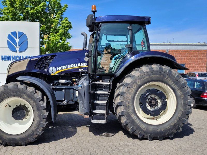 New Holland T8.275 AutoCommand