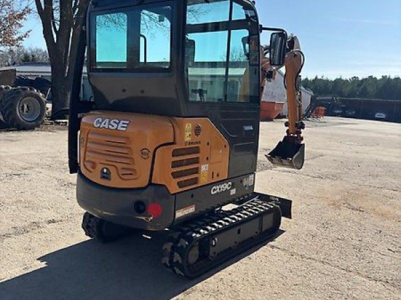 Case CX 19 C