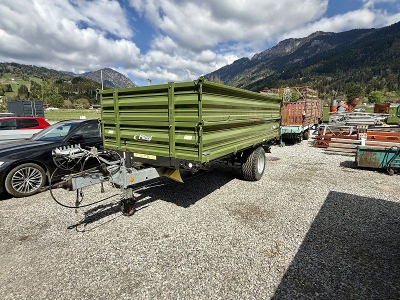 Fliegl EDK 60 leichter Dreiseitenkipper mit 6 Tonnen