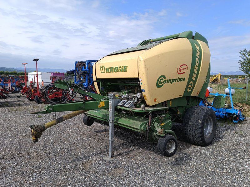 Krone Comprima   V 150 XC