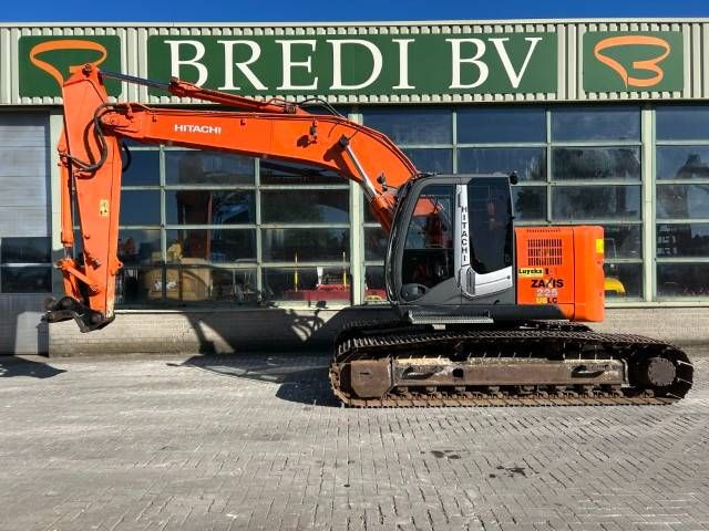 Hitachi ZX 225 US-3