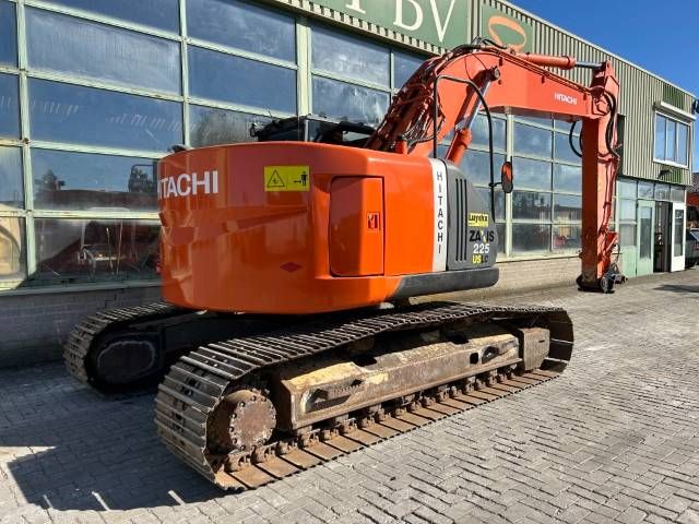 Hitachi ZX 225 US-3