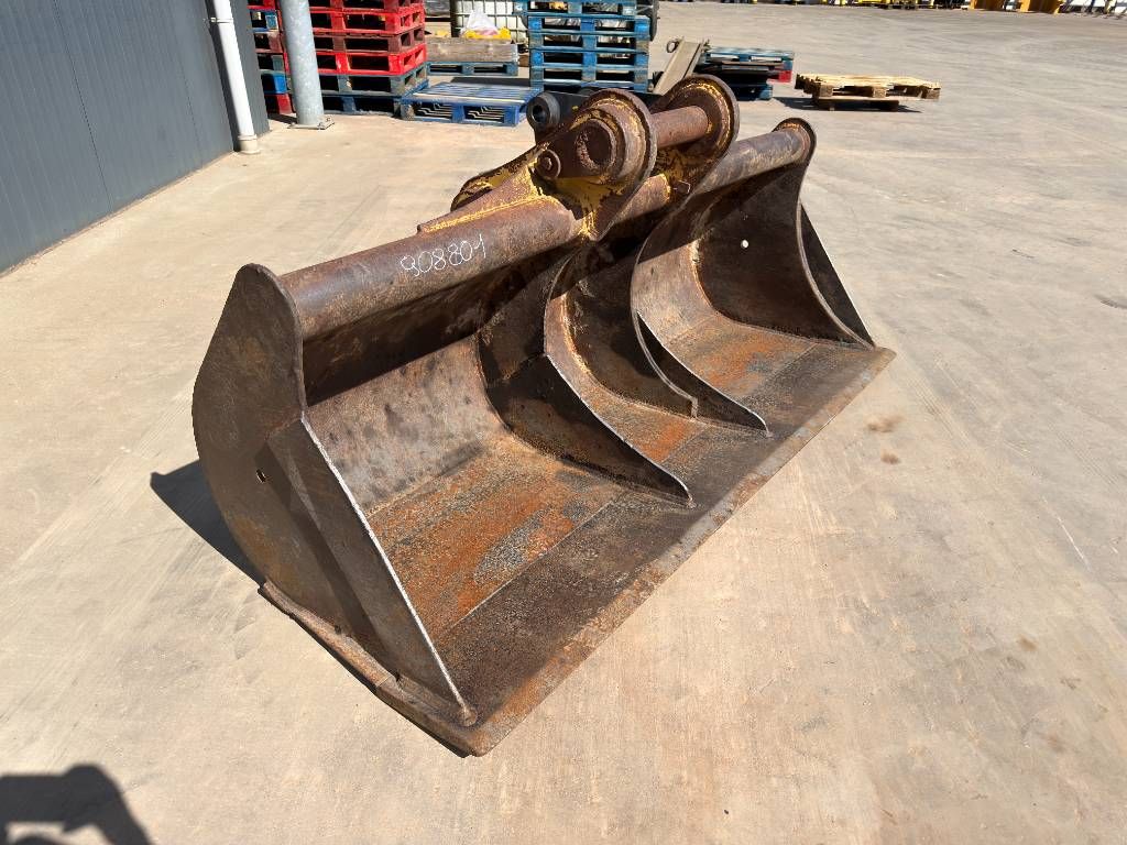 Miller M318D / 320D / 320E / 320F / 323D / 323E / 323F /