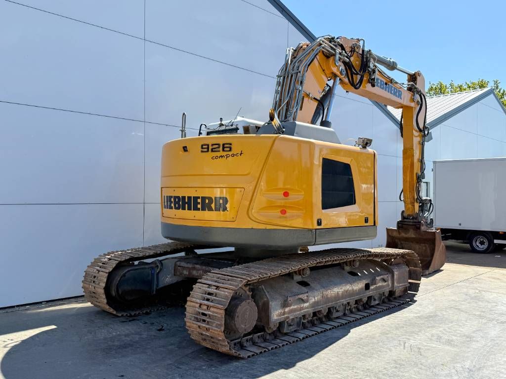 Liebherr R926LC Compact - Hammer Lines / Quick Coupler