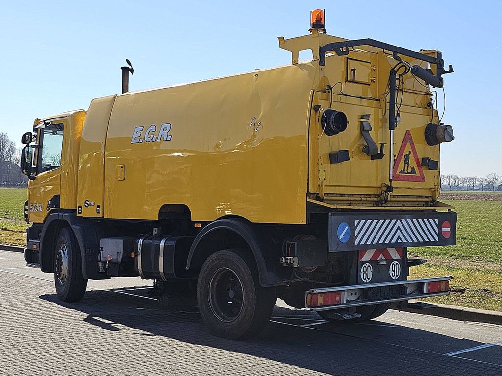 SCANIA P94.220
