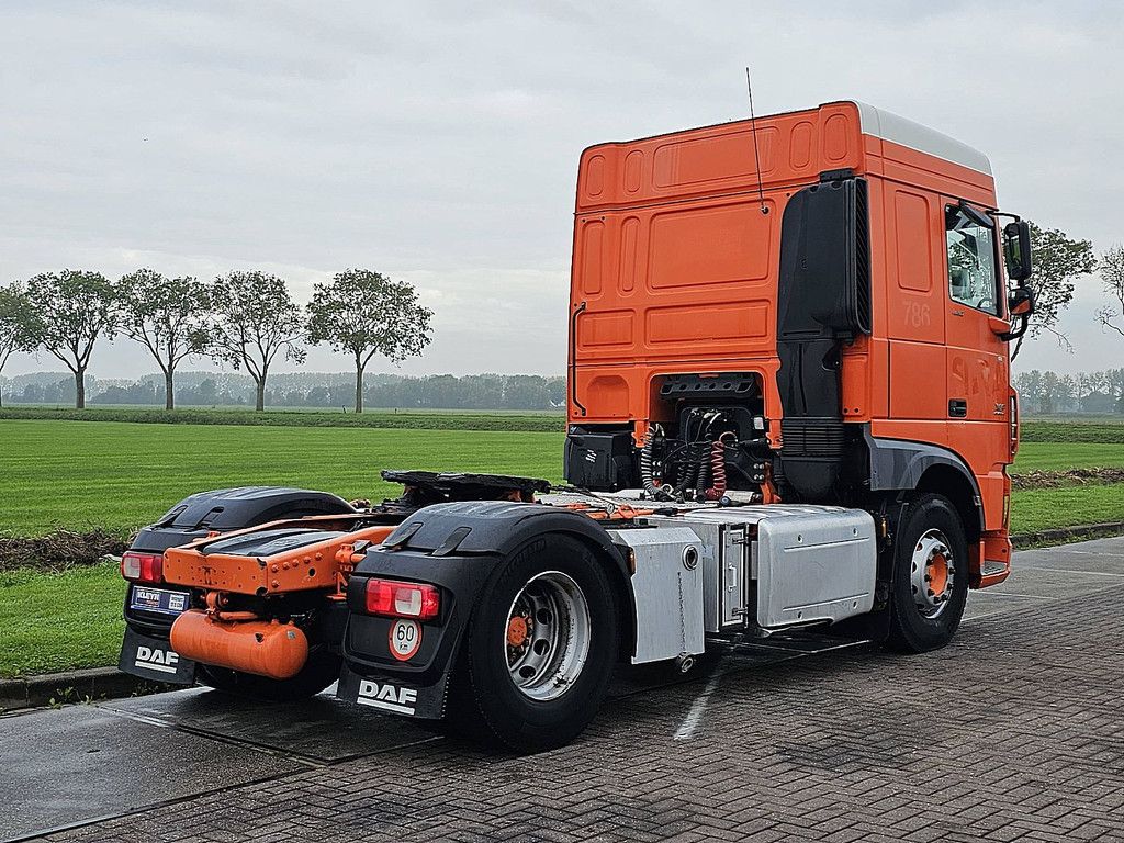 DAF XF 440 spacecab manual