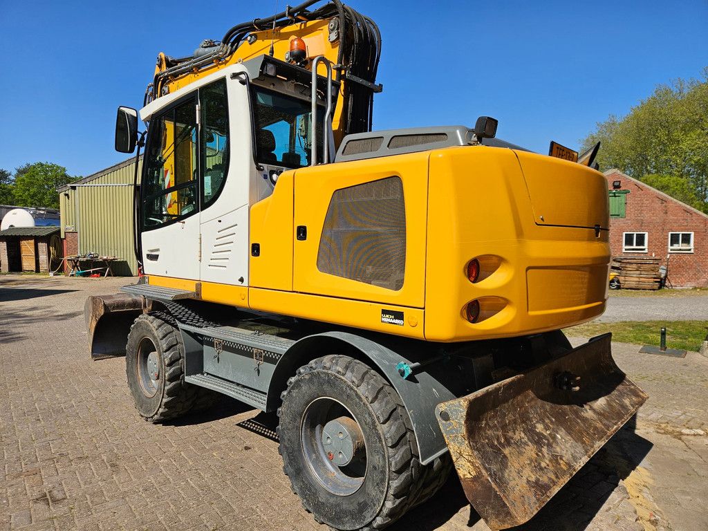 Liebherr A916 LITRONIC A 916 (35km/h) met Rototilt R5 draai- en kantelstuk