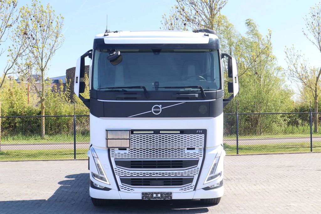 Volvo FH 500 | 6X2 | ADR | RETARDER | PTO / HYDR | EURO 6