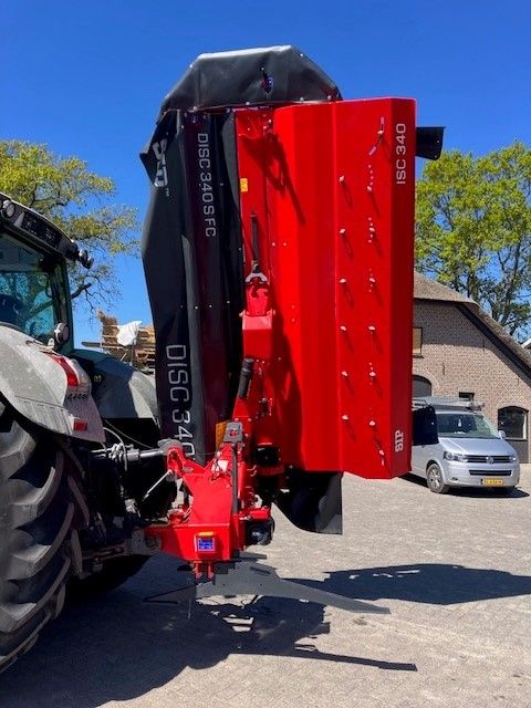 Gebruikte SIP Silvercut Disc 340S FC achtermaaier met kneuzer