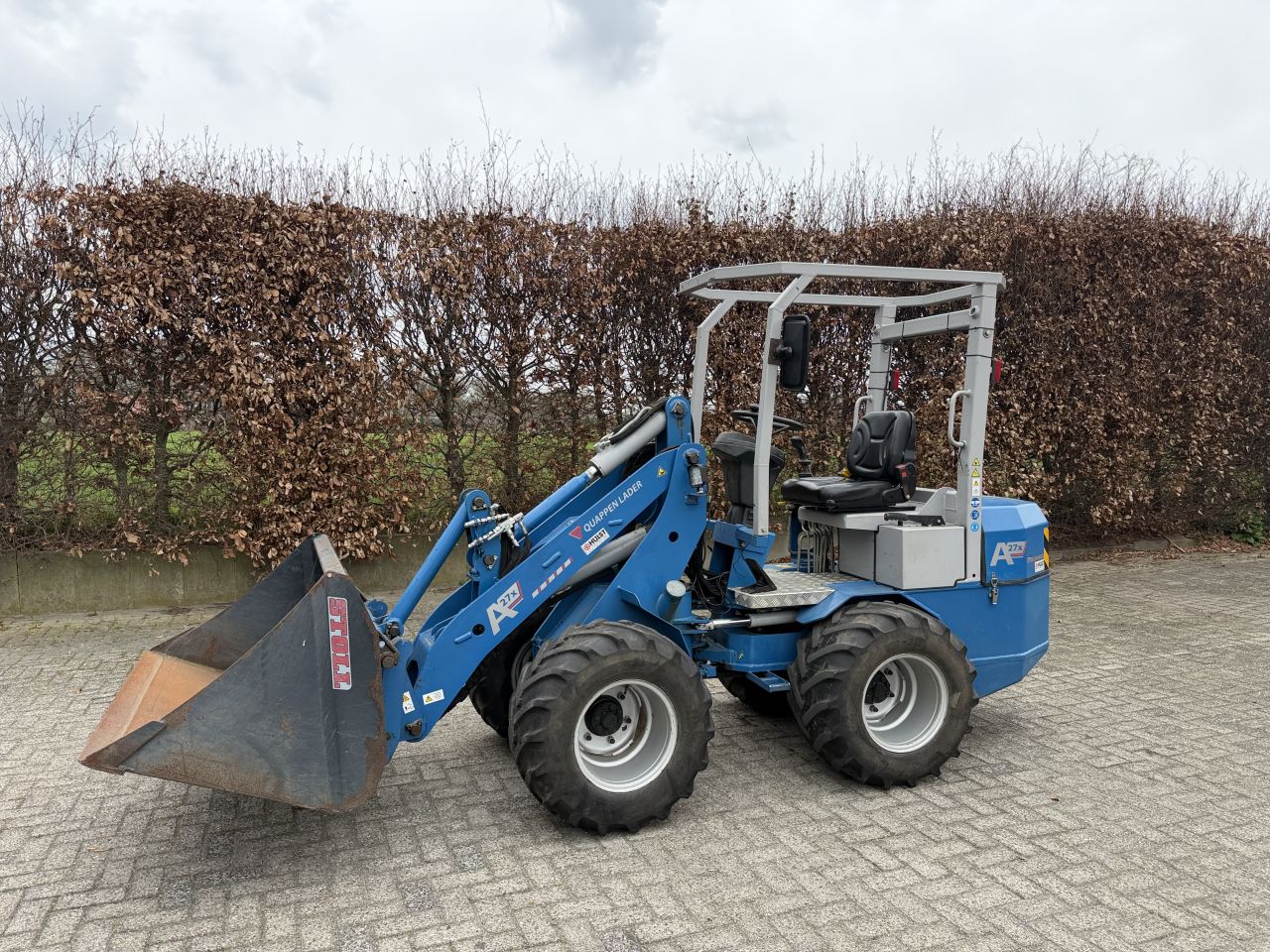 Quappen A27X shovel met maar 820 uur !!
