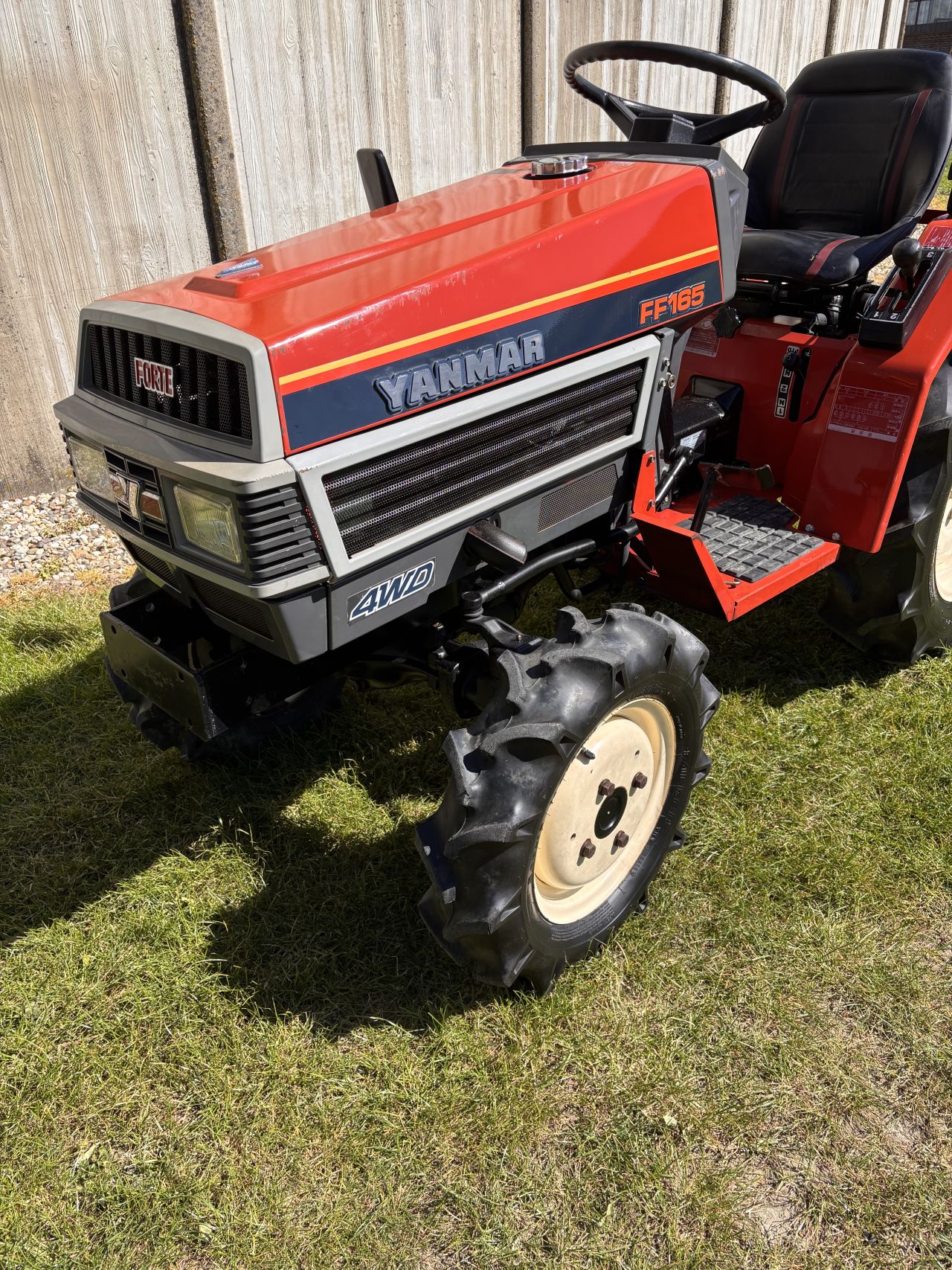 Yanmar FF165 4WD minitractor - 629 uur - 17 PK - incl onderhoud