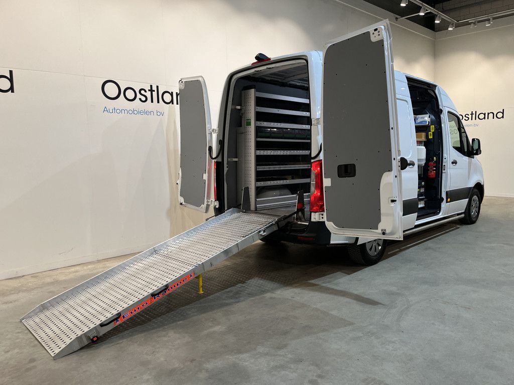 Mercedes-Benz Sprinter 311 CDI L2H2 RWD / Euro 6 / Servicebus / Bott inrichting / 220V / Airco / Oprijplaat / Compressor / CarPlay / Camera