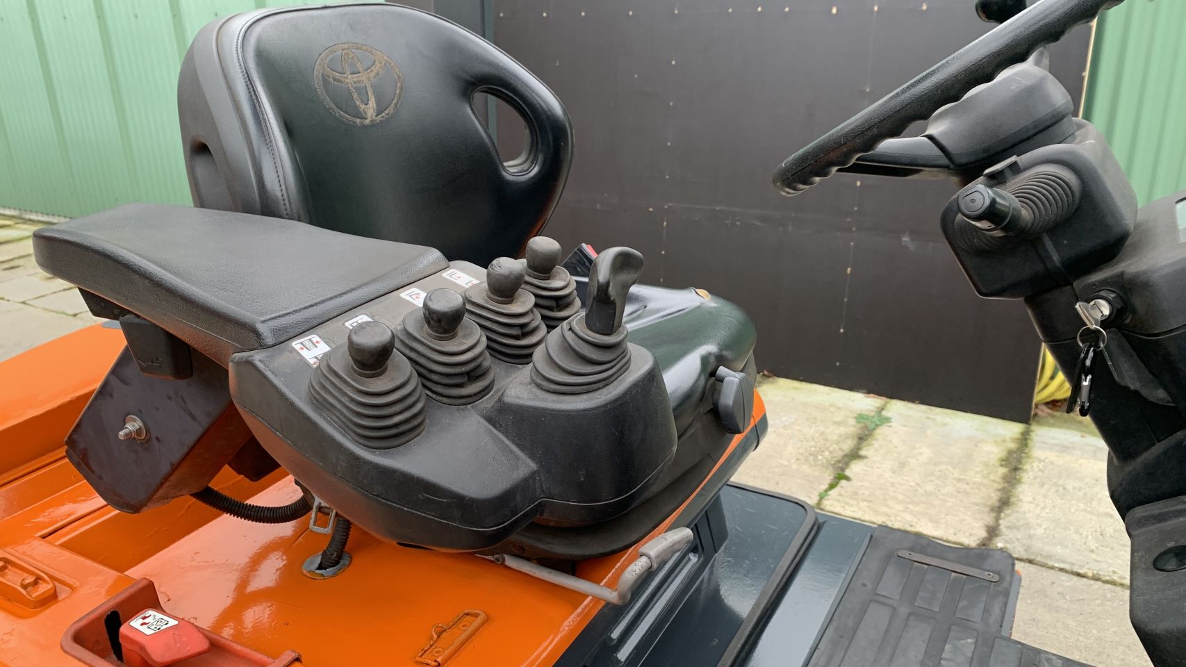 TOYOTA 1800 kg, Freelift, Sideshift, Vorkenversteller, Triplo